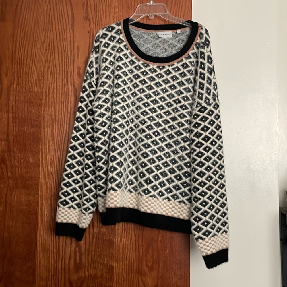 Cyrus Large Sweater